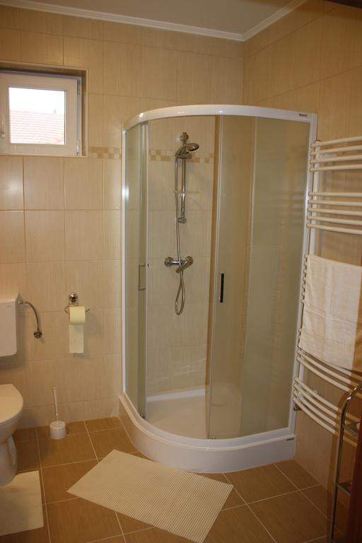 Kiserdő Vendégház Rajka Chambre photo